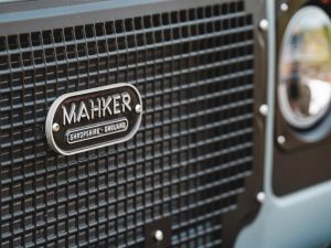 Mahker Cast Aluminium Land Rover Grill Badge
