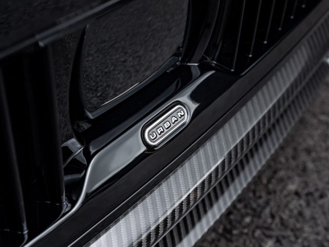 Car Badges & Emblems